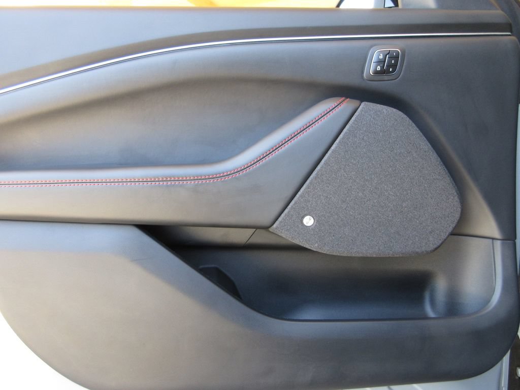 Certified 2025 Ford Mustang Mach-E Premium w/ Sport Appearance Package AWD/4WD image 9