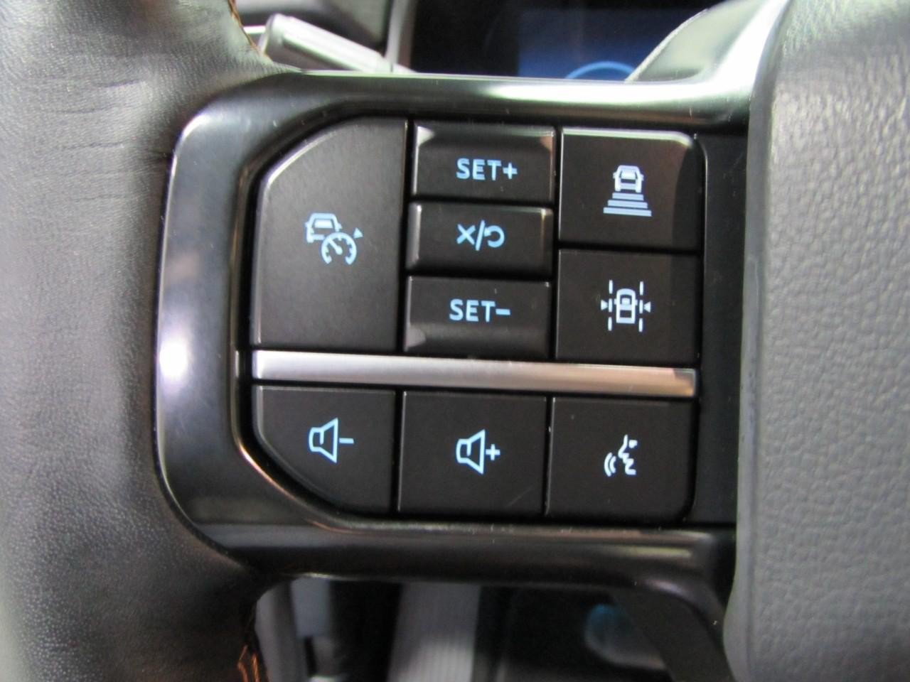 Certified 2024 Ford Expedition Platinum AWD/4WD image 27