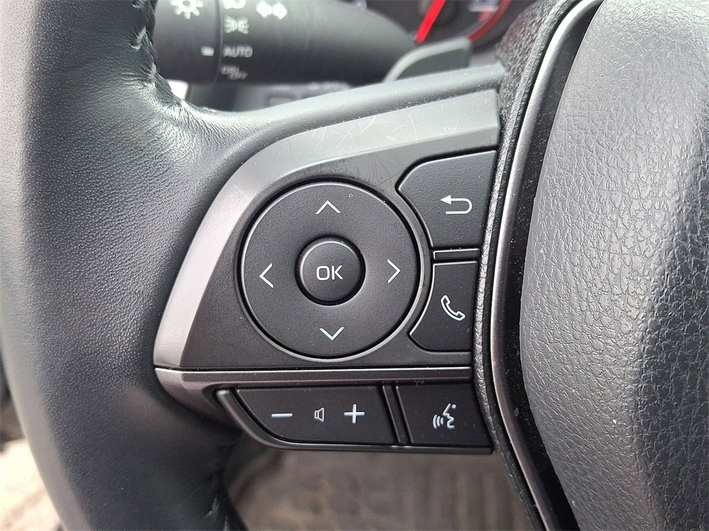 Used 2021 Toyota Camry XSE image 23