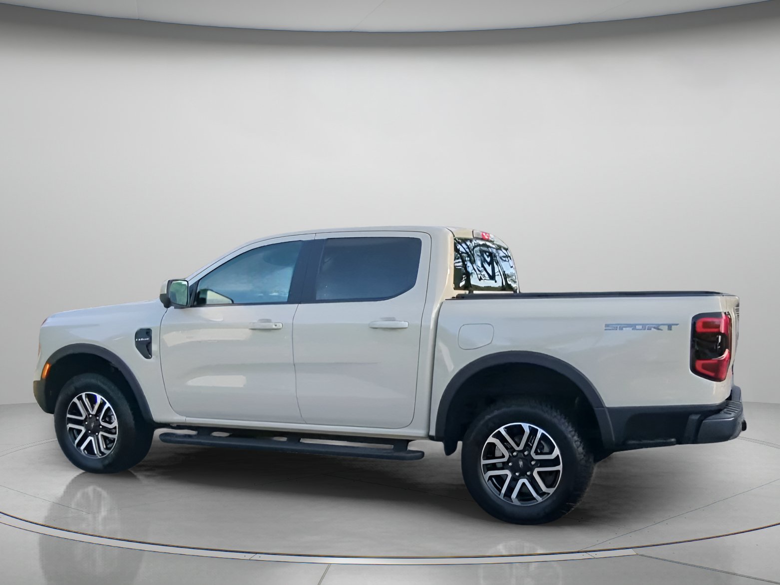Certified 2026 Ford Ranger Lariat RWD image 18