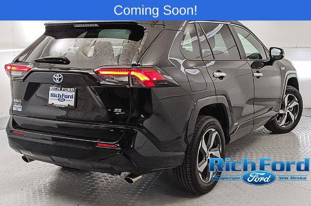 Used 2023 Toyota RAV4 SE w/ Weather & Moonroof Package AWD/4WD image 4
