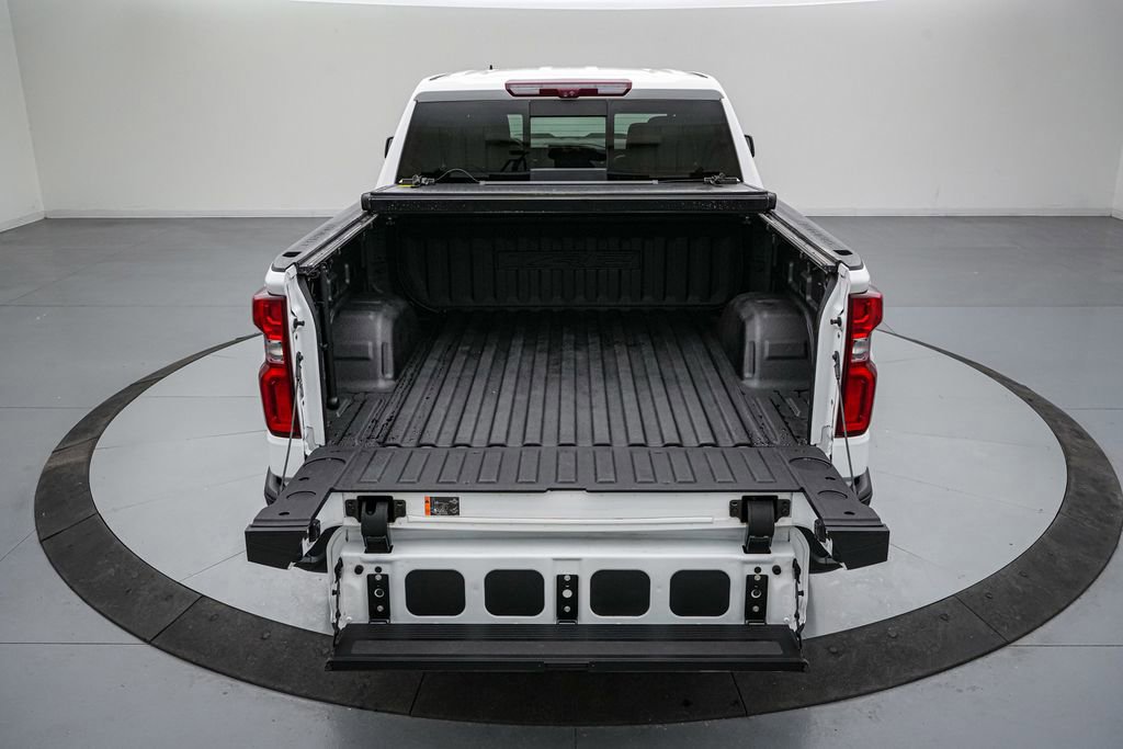Used 2023 Chevrolet Silverado 1500 ZR2 w/ Technology Package image 10