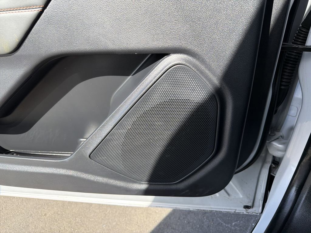 Certified 2025 Ford Explorer Active w/ Active Comfort Package image 23