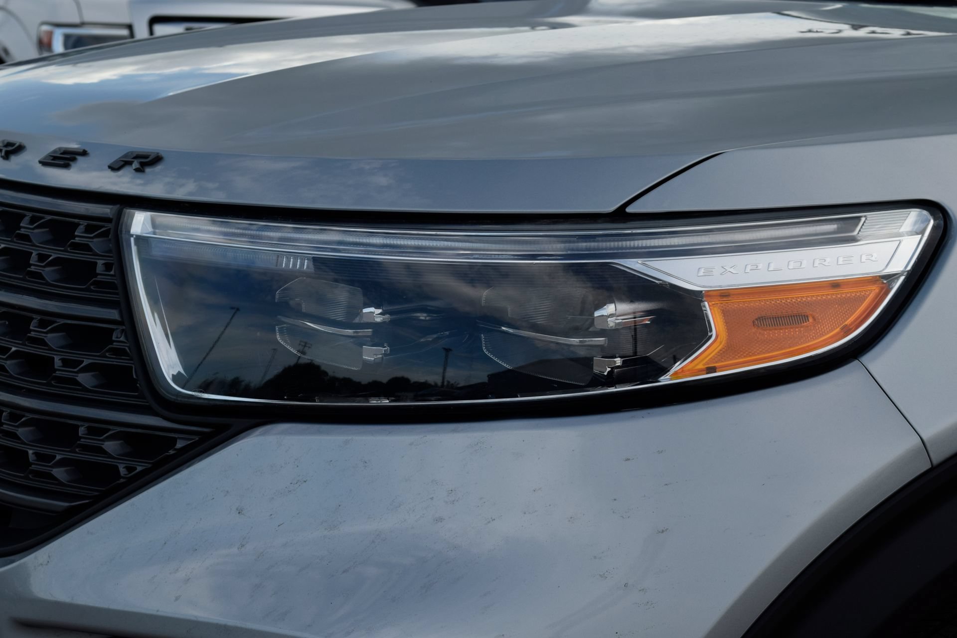 Certified 2023 Ford Explorer XLT w/ Equipment Group 202A RWD image 24
