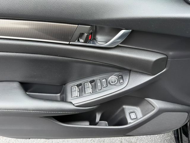 Used 2022 Honda Accord Sport image 14