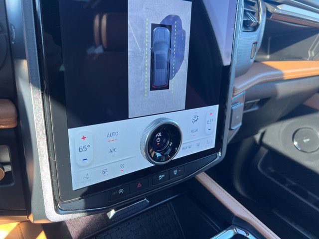 Certified 2024 Ford Expedition Platinum AWD/4WD image 16