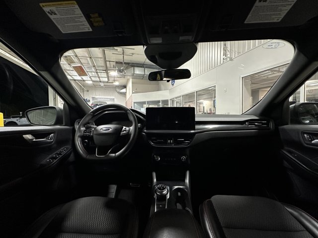 Certified 2024 Ford Escape ST-Line w/ Tech Pack #1 AWD/4WD image 18
