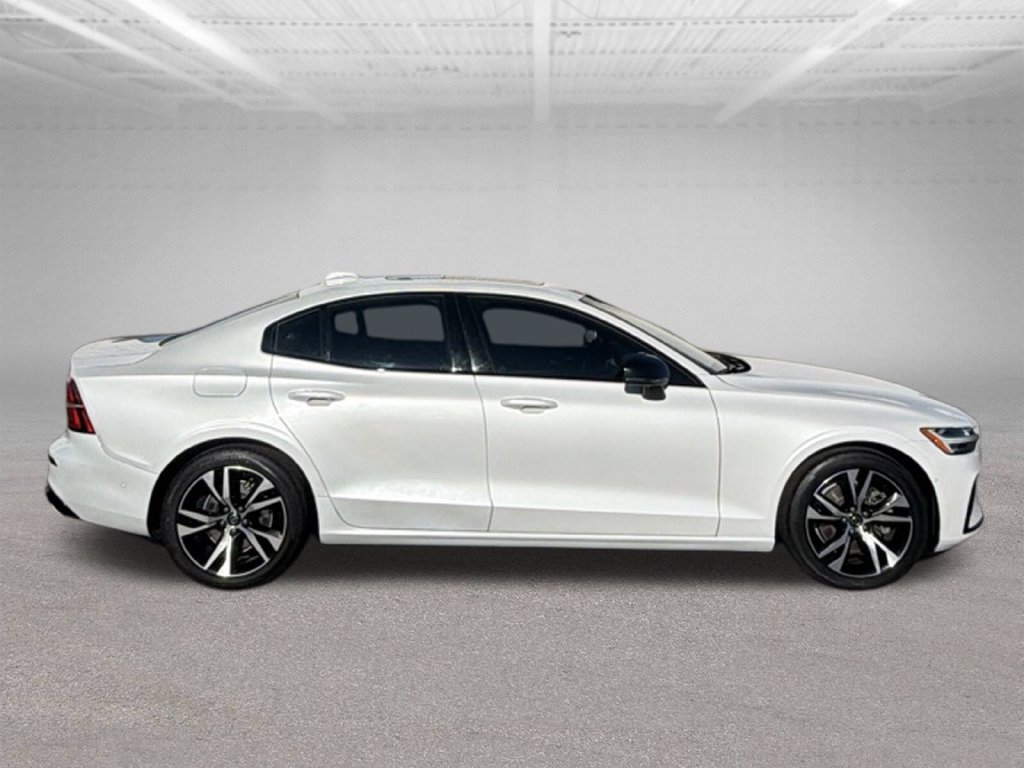 Used 2024 Volvo S60 B5 Plus AWD/4WD image 12