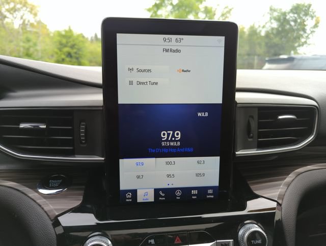 Certified 2023 Ford Explorer Limited w/ Limited Technology Package AWD/4WD image 47