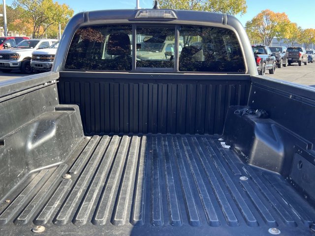 Used 2020 Toyota Tacoma SR AWD/4WD image 26