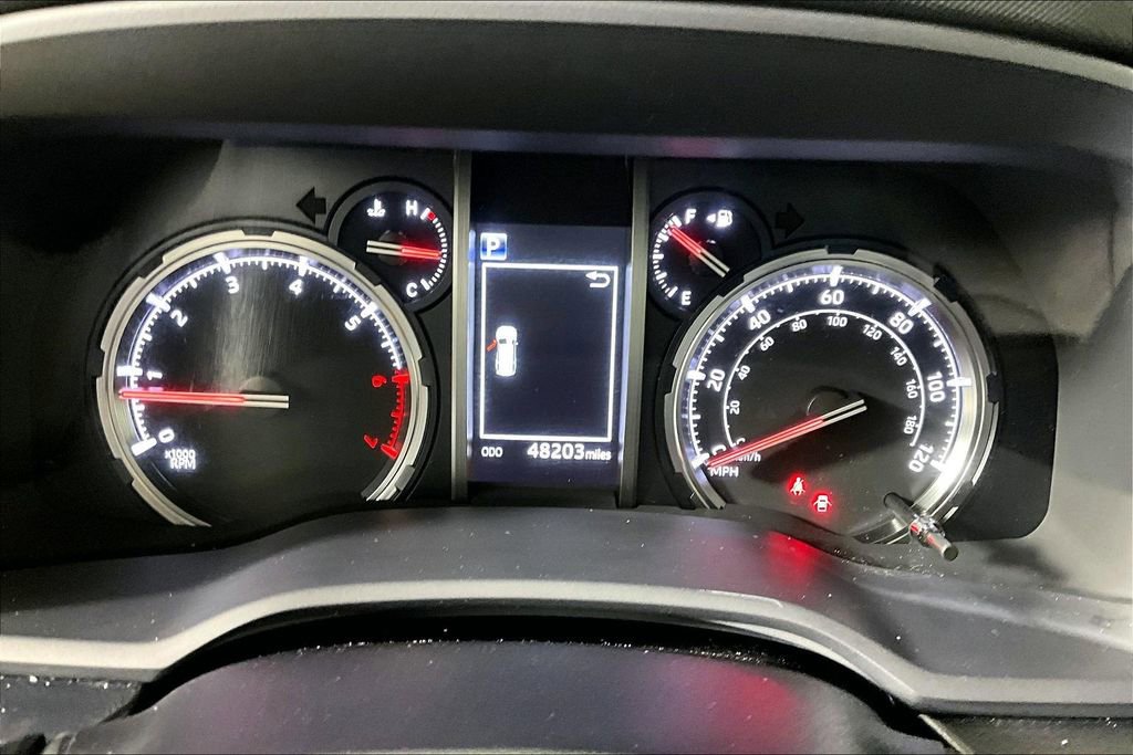 Used 2024 Toyota 4Runner TRD Off-Road Premium image 16