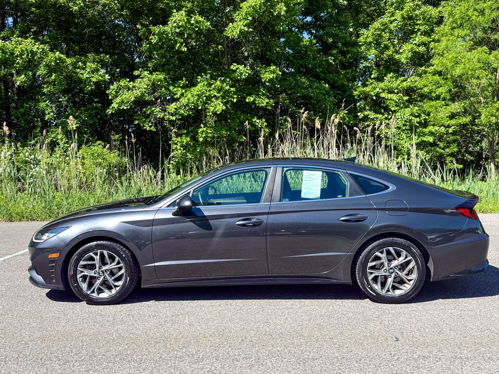 Used 2020 Hyundai Sonata SEL w/ Convenience + Sunroof Package FWD image 8