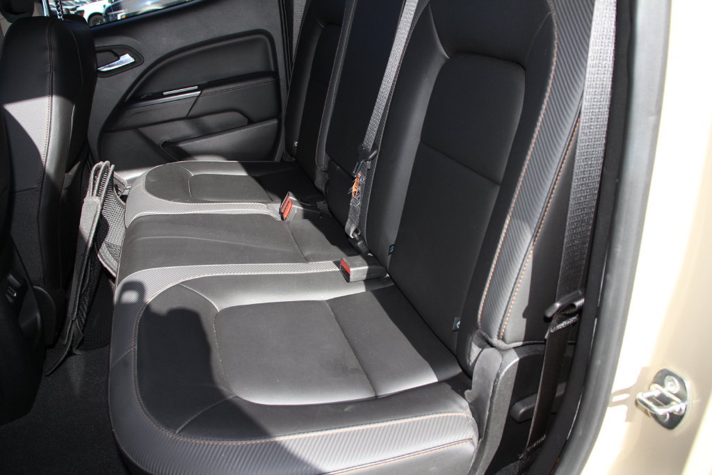 Used 2022 GMC Canyon AT4 w/ Trailering Package AWD/4WD image 21