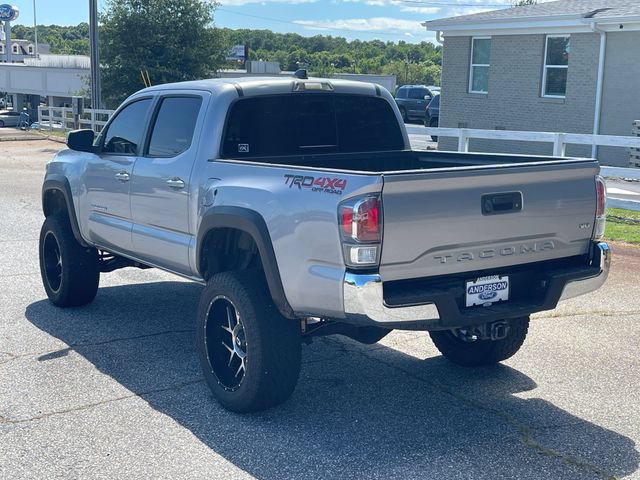Used 2020 Toyota Tacoma TRD Off-Road AWD/4WD image 7