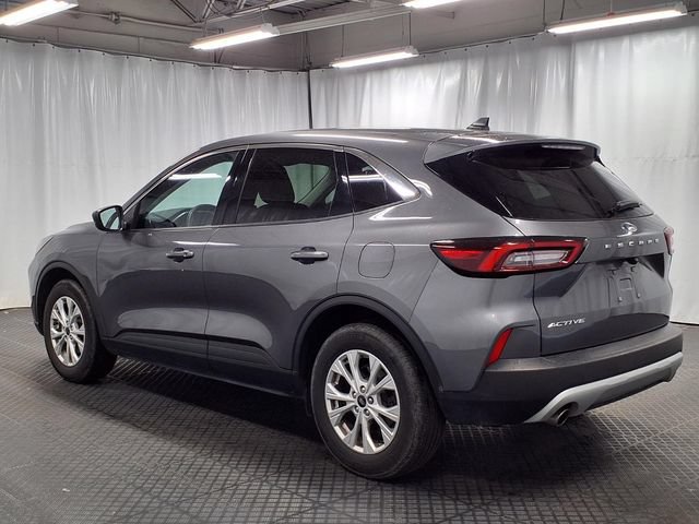 Certified 2024 Ford Escape Active FWD image 2