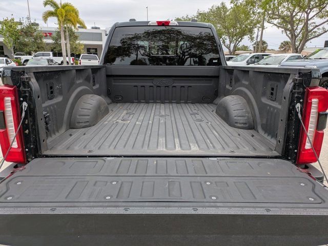 Certified 2024 Ford F250 Lariat w/ Black Appearance Package image 13