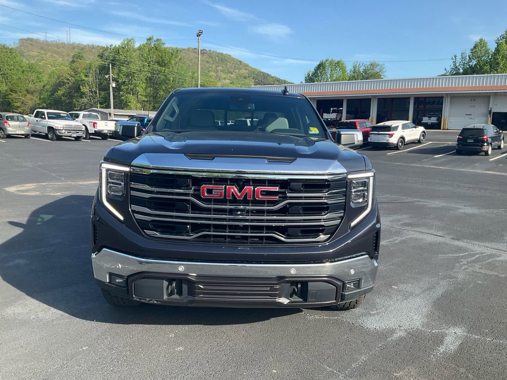 Used 2022 GMC Sierra 1500 SLT w/ SLT Premium Plus Package AWD/4WD video 2