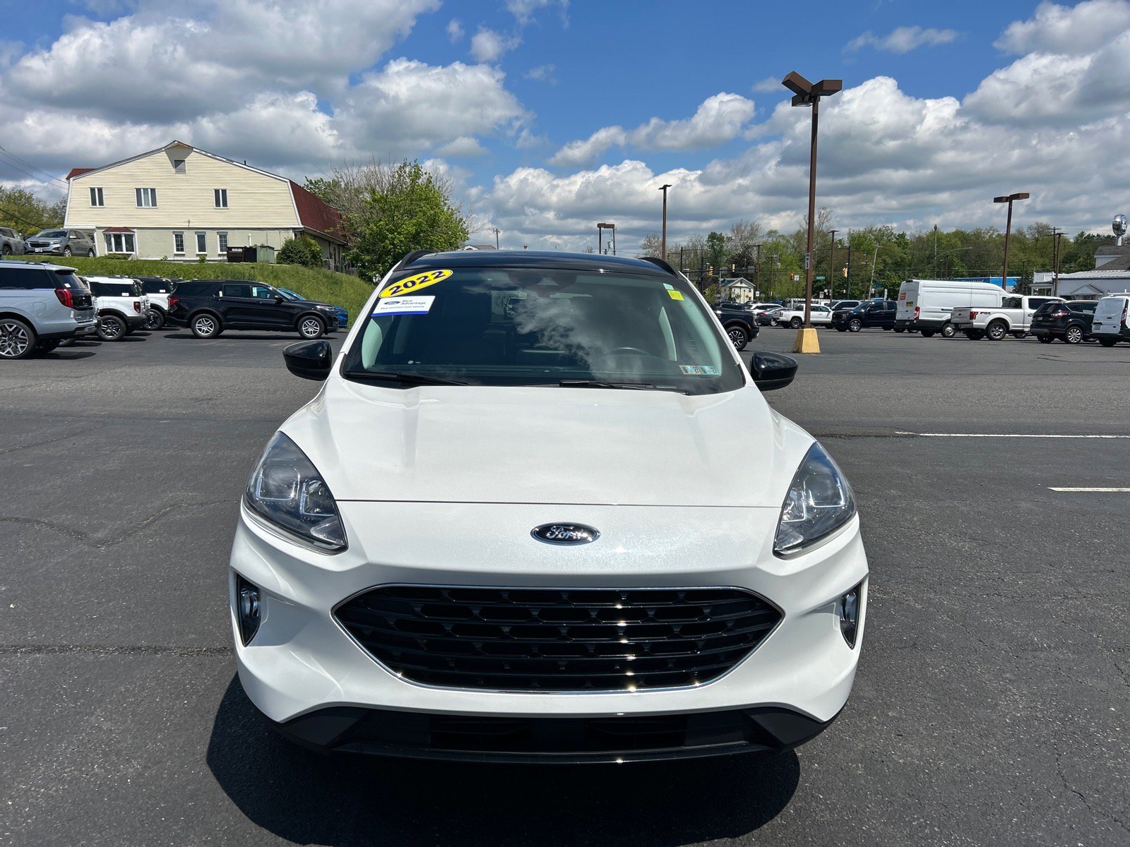 Certified 2022 Ford Escape SEL w/ SEL Stealth AWD Package image 23
