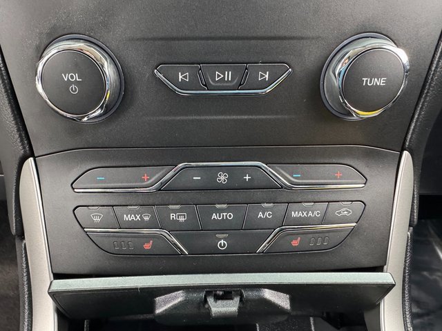 Certified 2019 Ford Edge SEL w/ Equipment Group 201A image 27