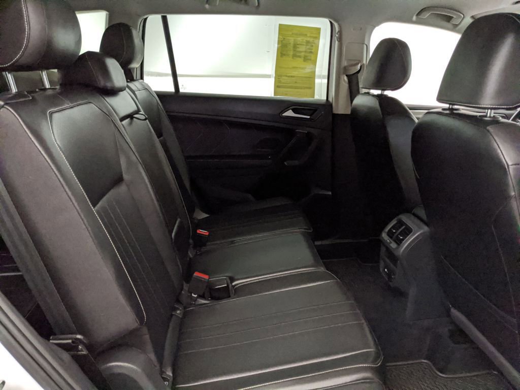 Used 2022 Volkswagen Tiguan SE image 26