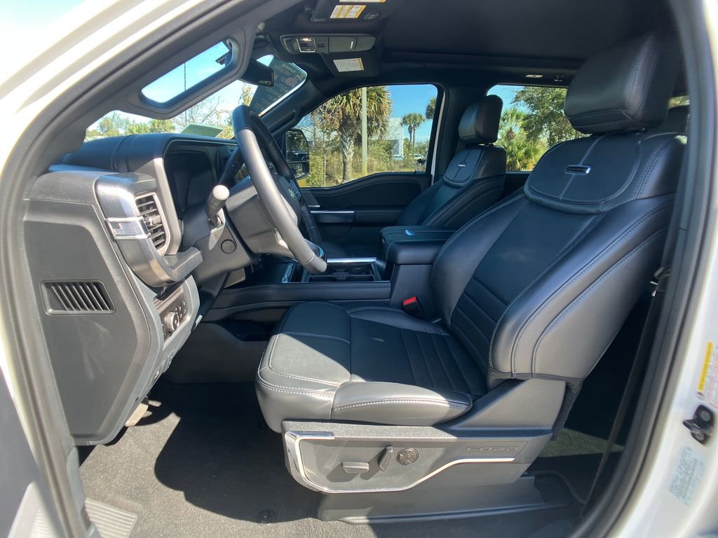 Certified 2025 Ford F450 Platinum w/ FX4 Off-Road Package AWD/4WD image 28