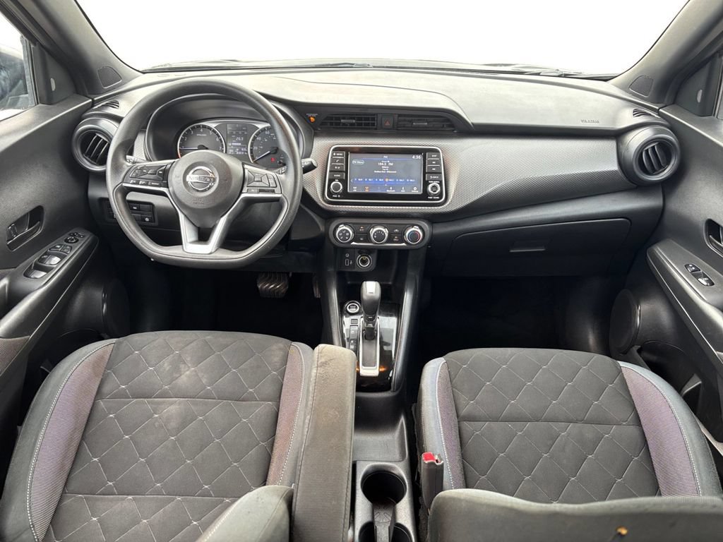 Used 2020 Nissan Kicks S FWD image 17