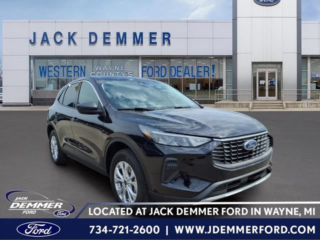 Certified 2024 Ford Escape Active w/ Tech Pack #1 AWD/4WD image 1