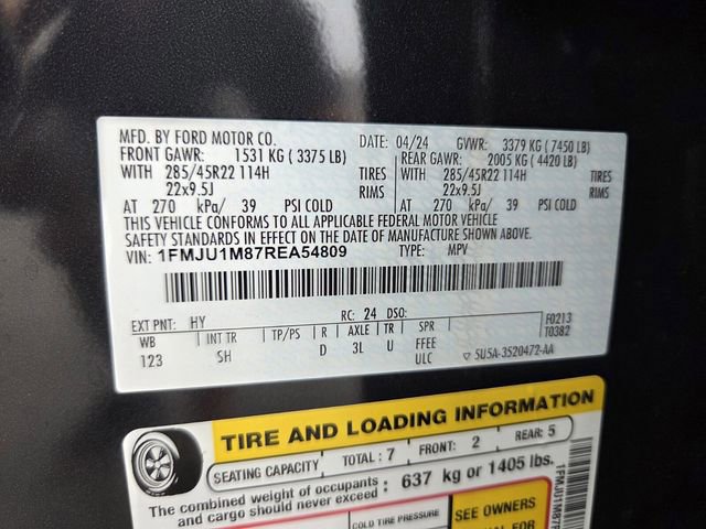 Certified 2024 Ford Expedition Platinum image 22