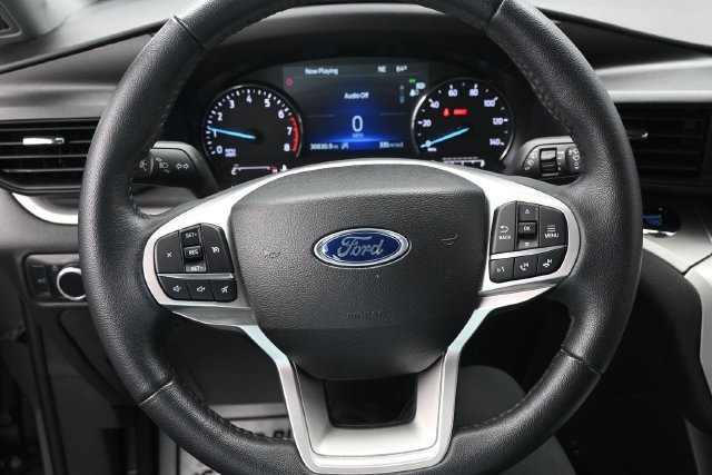 Certified 2023 Ford Explorer XLT AWD/4WD image 9
