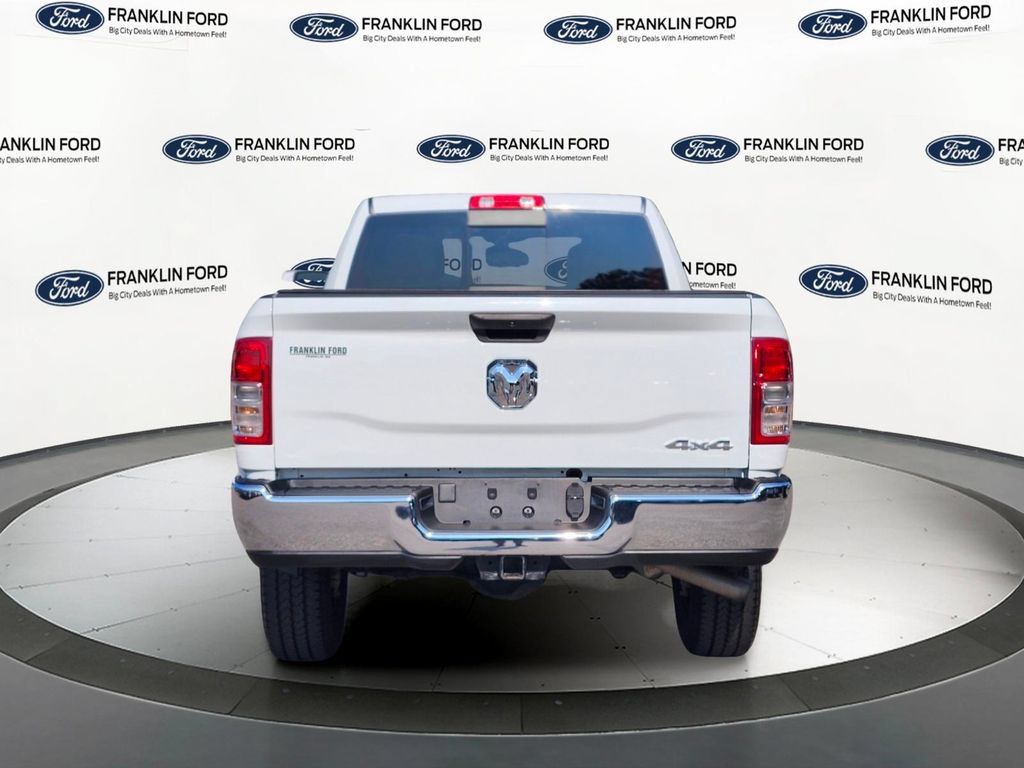 Used 2024 RAM 2500 Tradesman w/ Chrome Appearance Group AWD/4WD image 4
