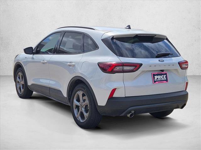 Certified 2025 Ford Escape ST-Line w/ Tech Pack #1 FWD image 7