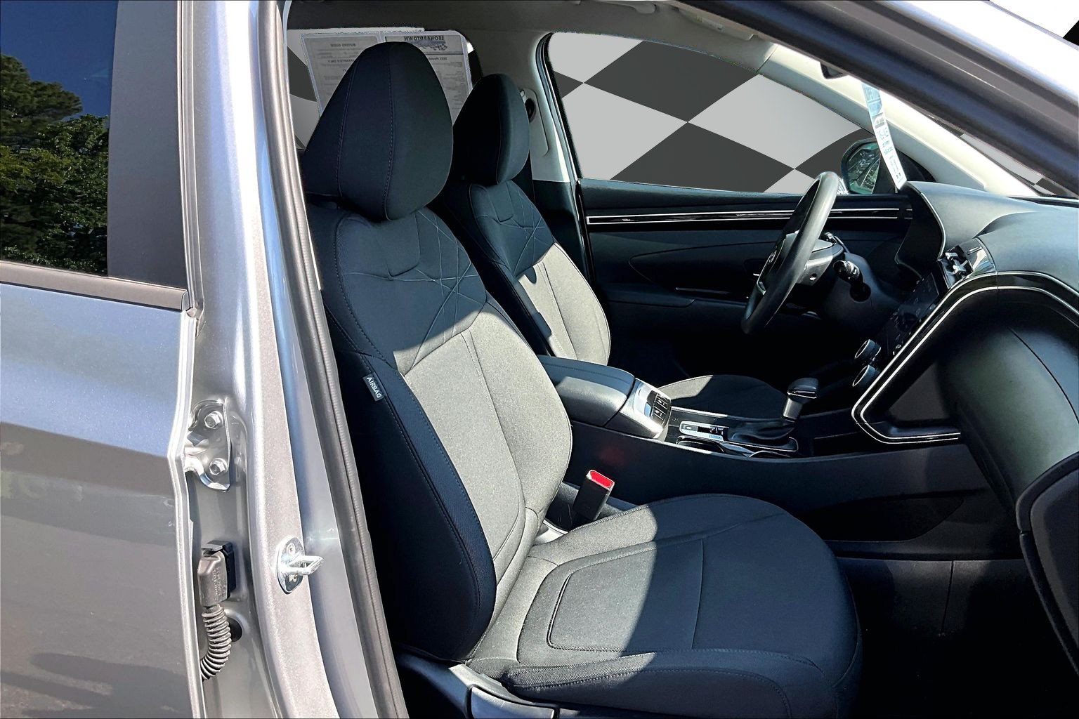 Used 2022 Hyundai Tucson SEL w/ Cargo Package AWD/4WD image 7