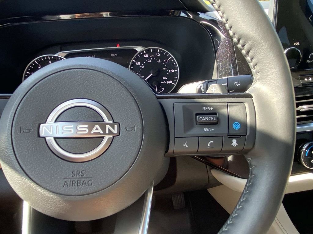 Used 2023 Nissan Pathfinder SL w/ SL Premium Package FWD image 34