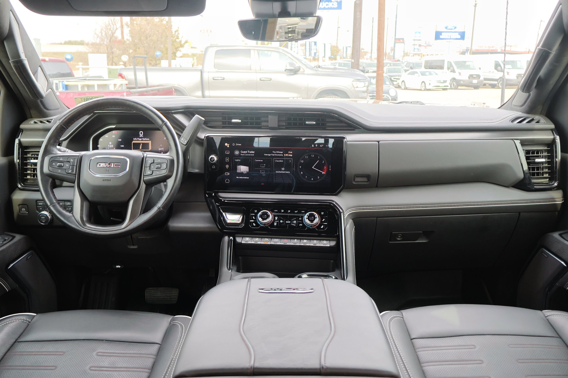 Used 2024 GMC Sierra 2500 AT4X image 40
