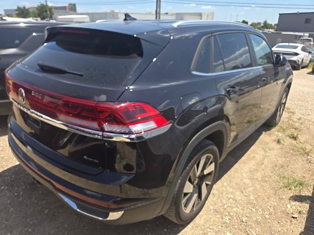 Used 2026 Volkswagen Atlas Cross Sport SE AWD/4WD image 3