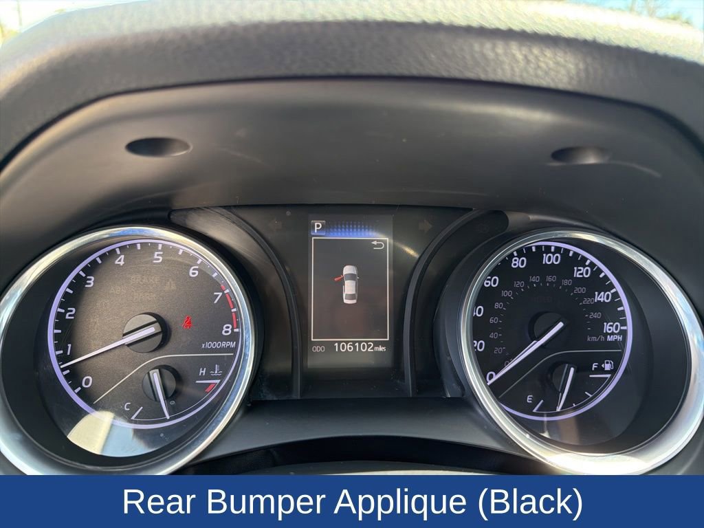 Used 2018 Toyota Camry SE image 19