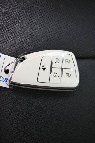 Used 2023 Chevrolet Tahoe High Country AWD/4WD image 26