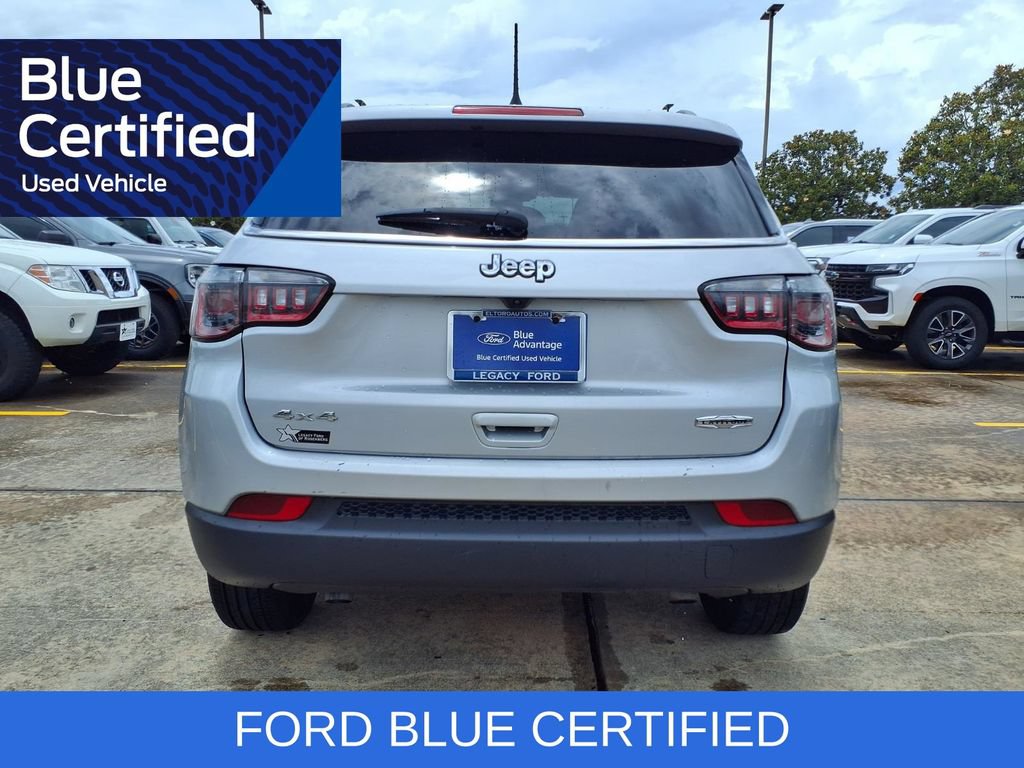 Used 2024 Jeep Compass Latitude AWD/4WD image 6