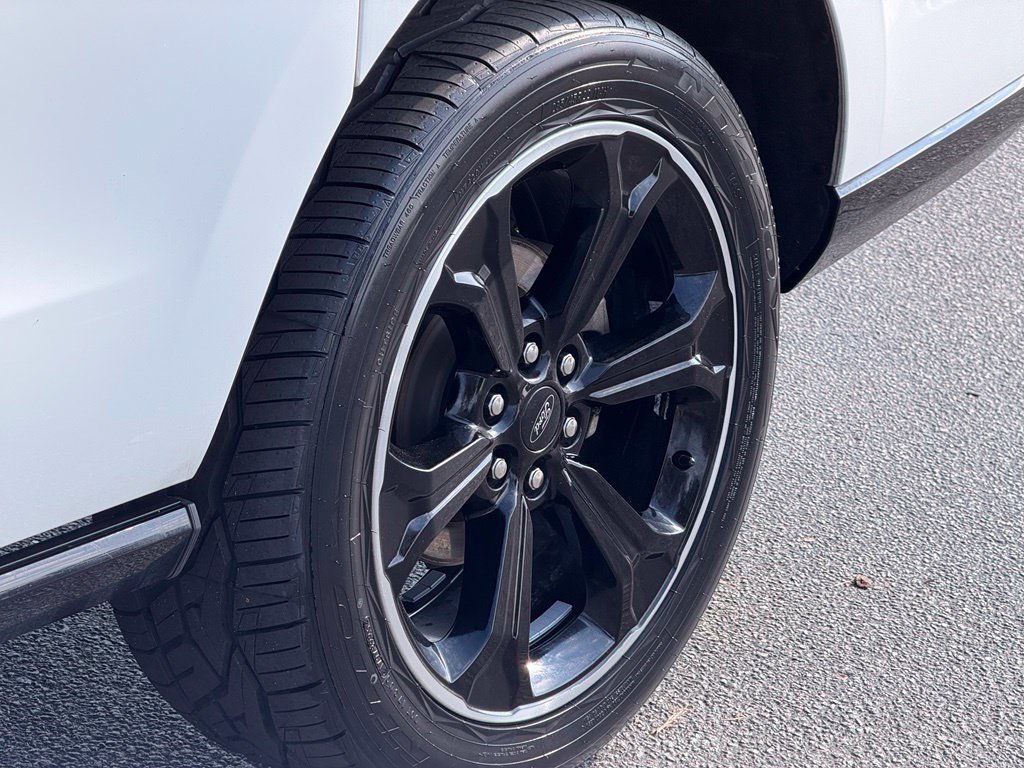Certified 2023 Ford Expedition Max Limited RWD image 16