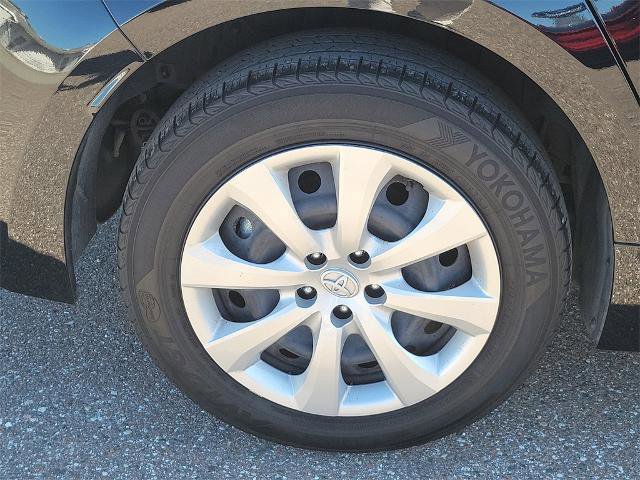 Used 2025 Toyota Corolla LE image 5