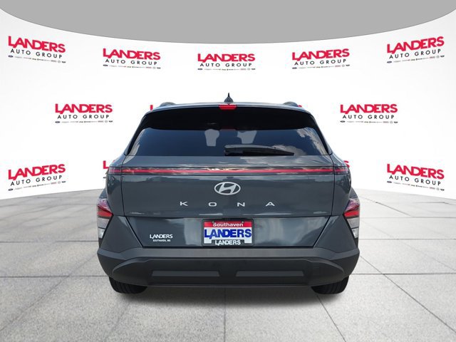 Used 2024 Hyundai Kona SEL FWD image 4