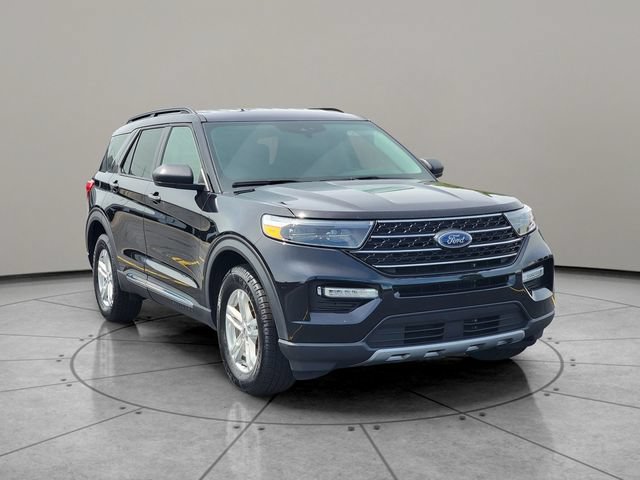 Certified 2023 Ford Explorer XLT w/ Equipment Group 202A AWD/4WD image 14