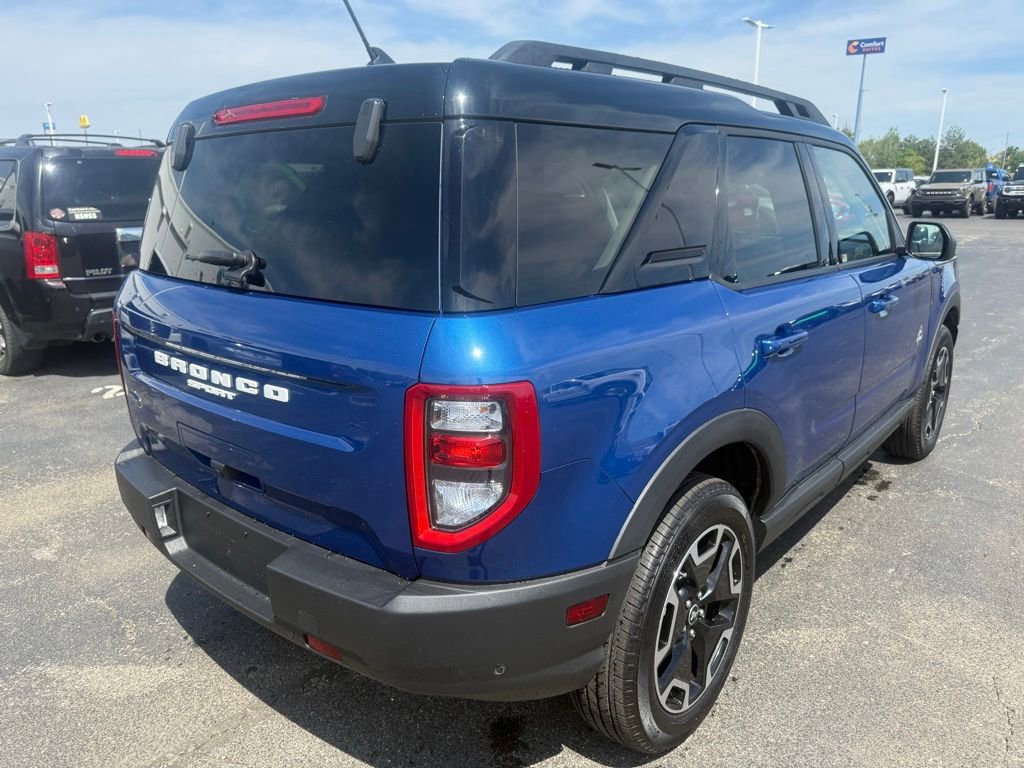 Certified 2024 Ford Bronco Sport Outer Banks w/ Tech Package AWD/4WD image 3