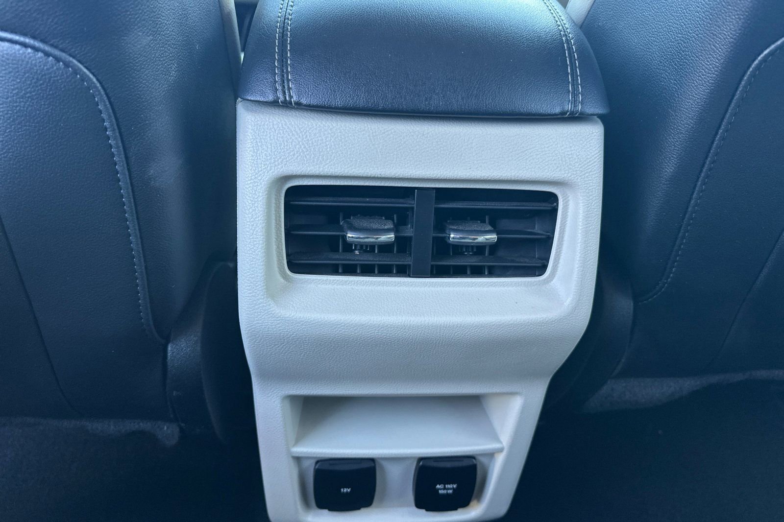 Certified 2019 Ford Edge Titanium w/ Cold Weather Package image 14