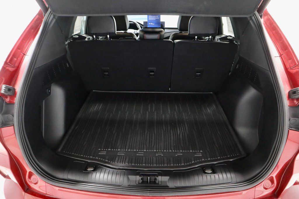 Certified 2023 Ford Escape ST-Line Select w/ Tech Pack #2 image 14