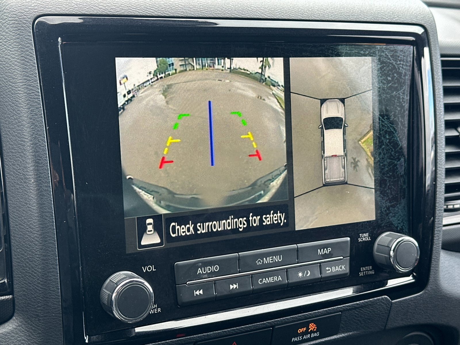 Used 2022 Nissan Frontier Pro-X image 18