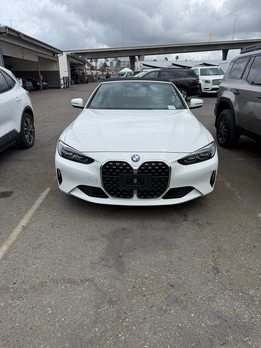 Used 2024 BMW 430i Convertible RWD image 2