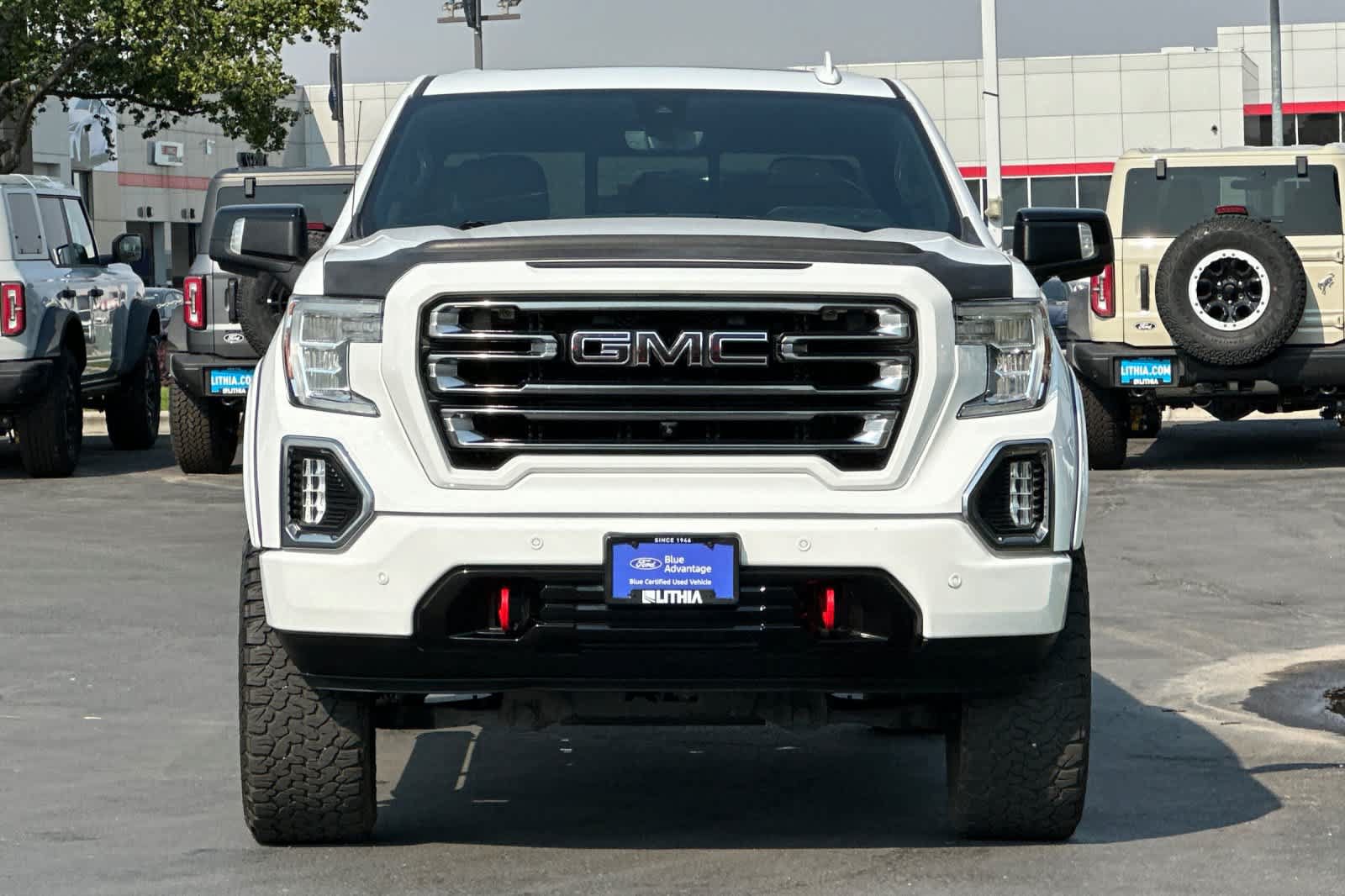 Used 2020 GMC Sierra 1500 AT4 w/ AT4 Premium Package AWD/4WD image 10