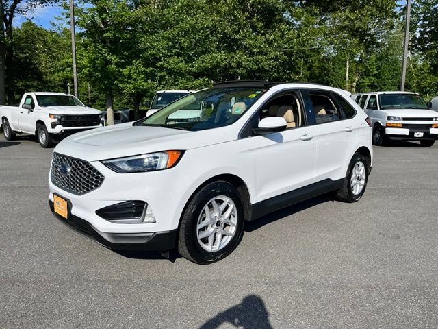 Certified 2023 Ford Edge SEL w/ Convenience Package AWD/4WD image 2