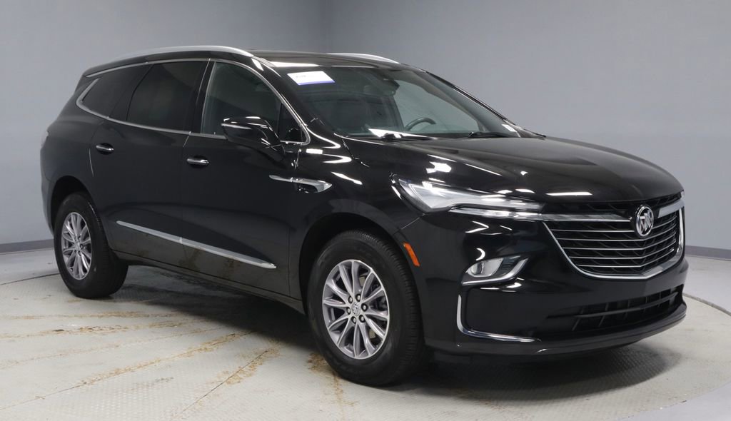 Used 2023 Buick Enclave Essence